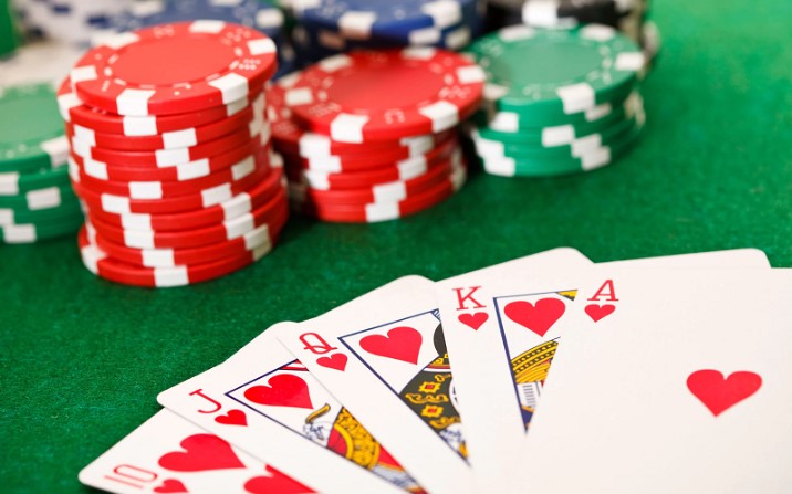 Giới thiệu tổng quan về game Poker Suncity